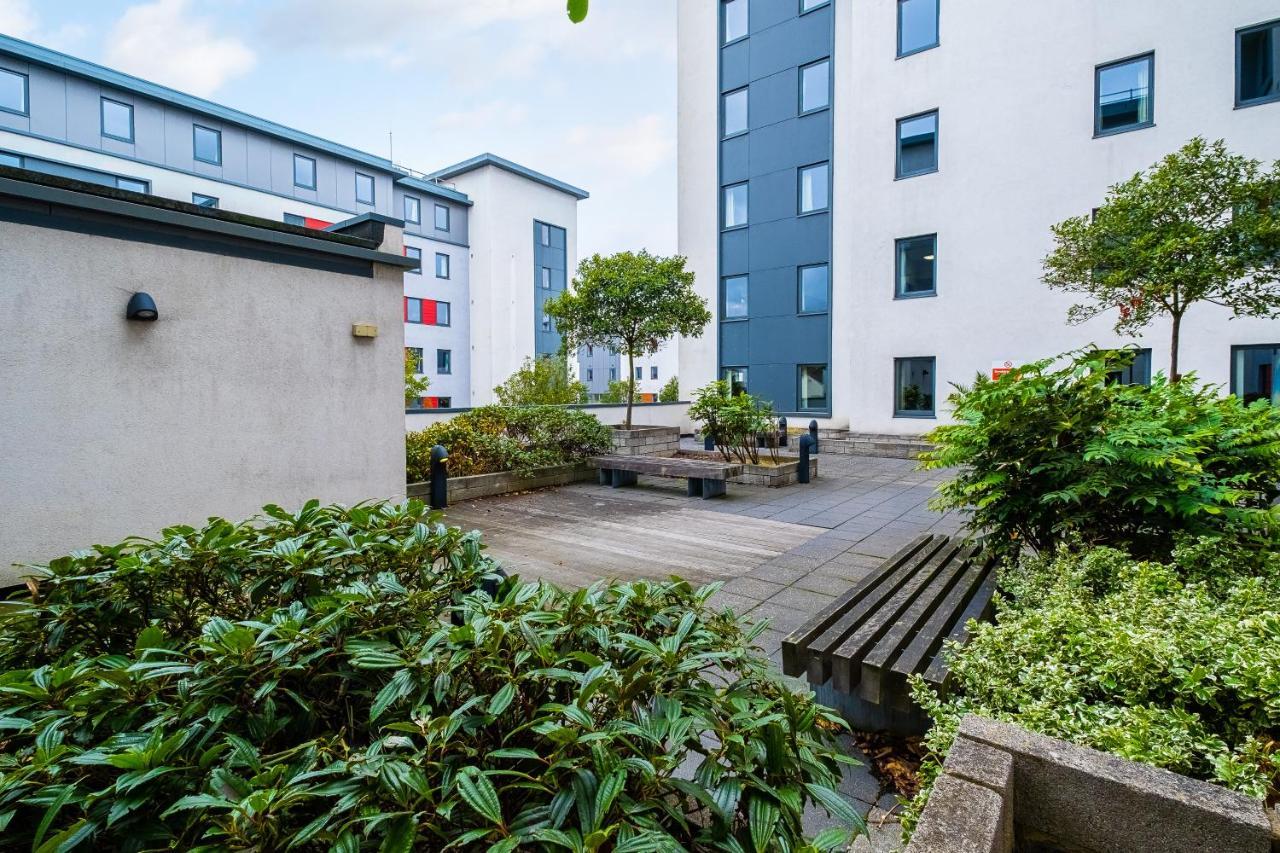 1 Night Free Comfortable Ensuite Rooms, Gillingham - Sk Hoo Kültér fotó