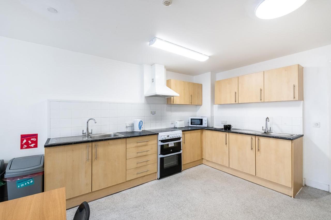 1 Night Free Comfortable Ensuite Rooms, Gillingham - Sk Hoo Kültér fotó